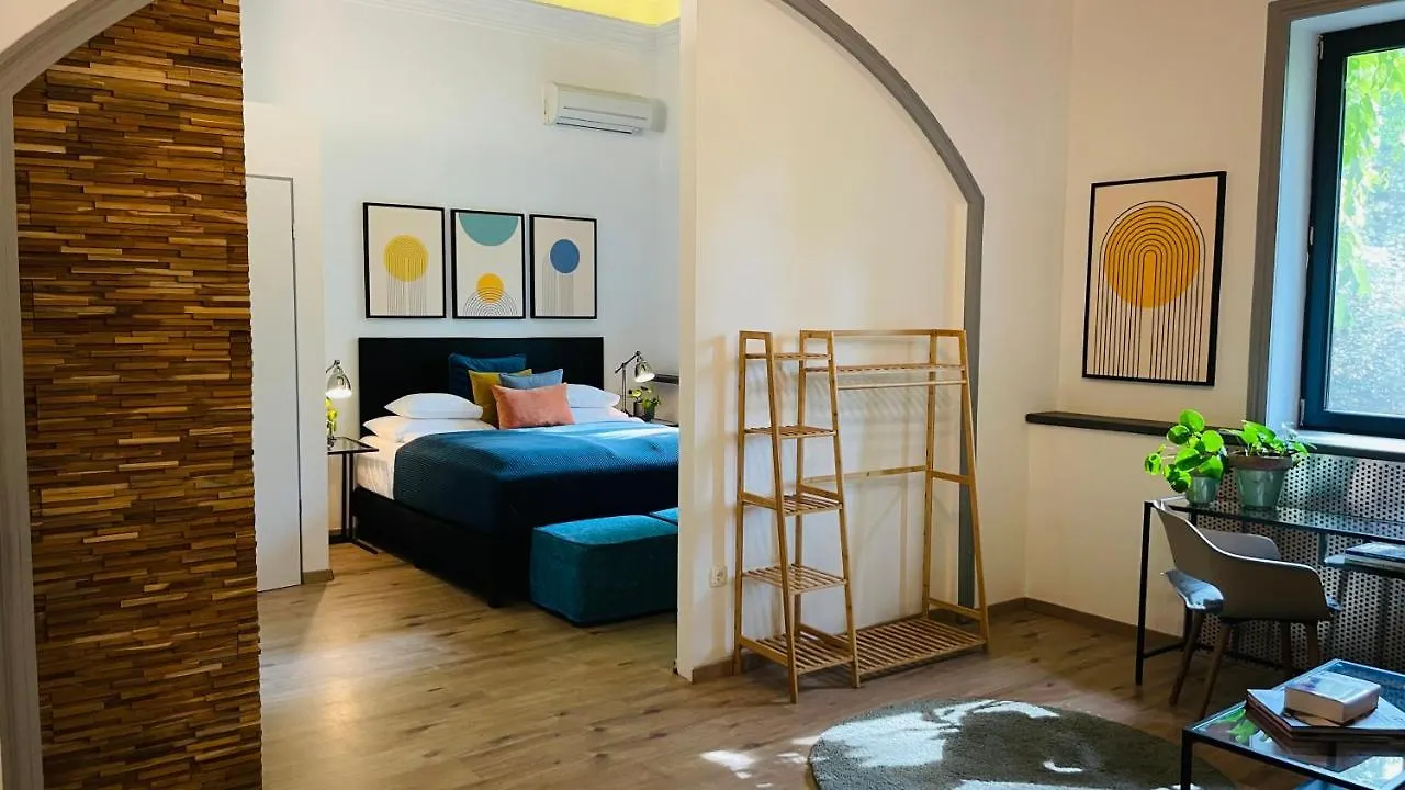 Fifteen Boutique Rooms Budapest With Self Check-In Vendégház