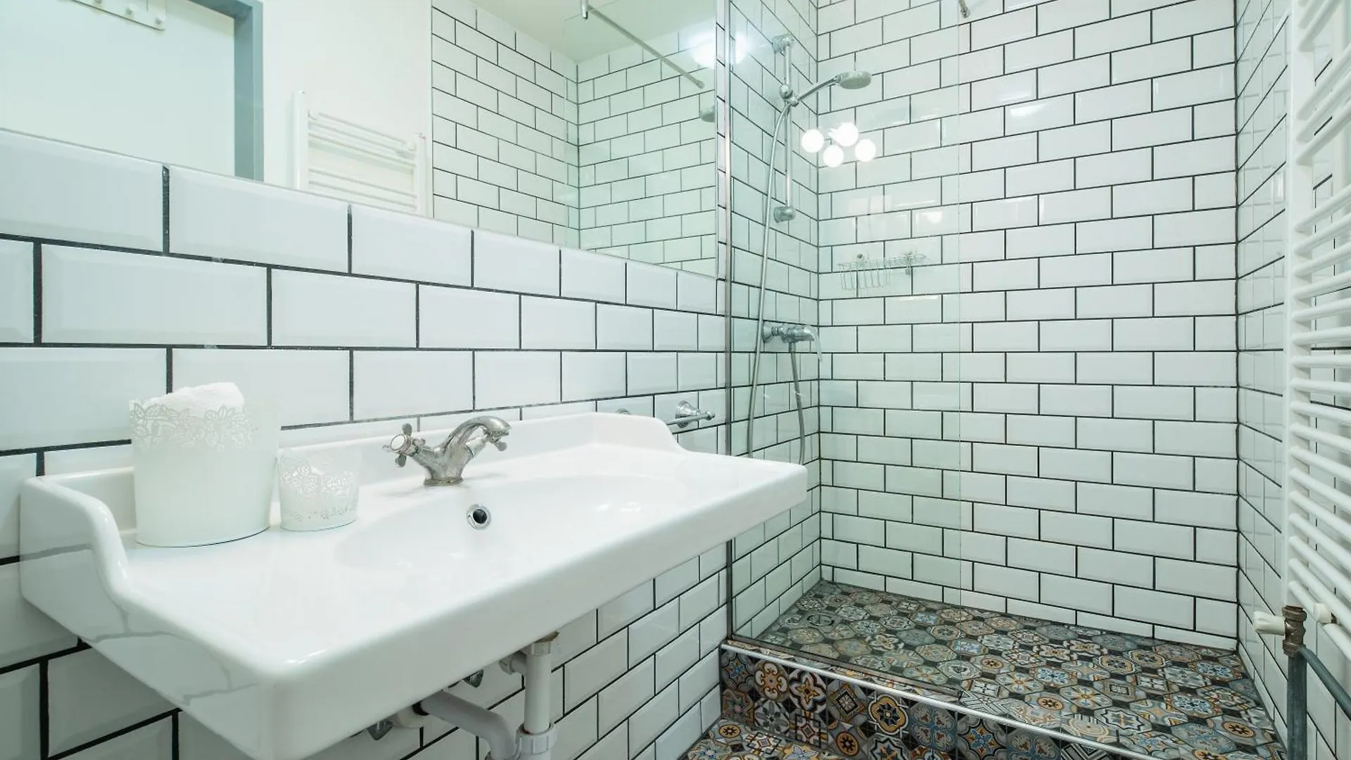 Fifteen Boutique Rooms Budapest With Self Check-In