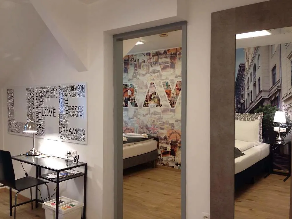 Fifteen Boutique Rooms Budapest With Self Check-In Guest house